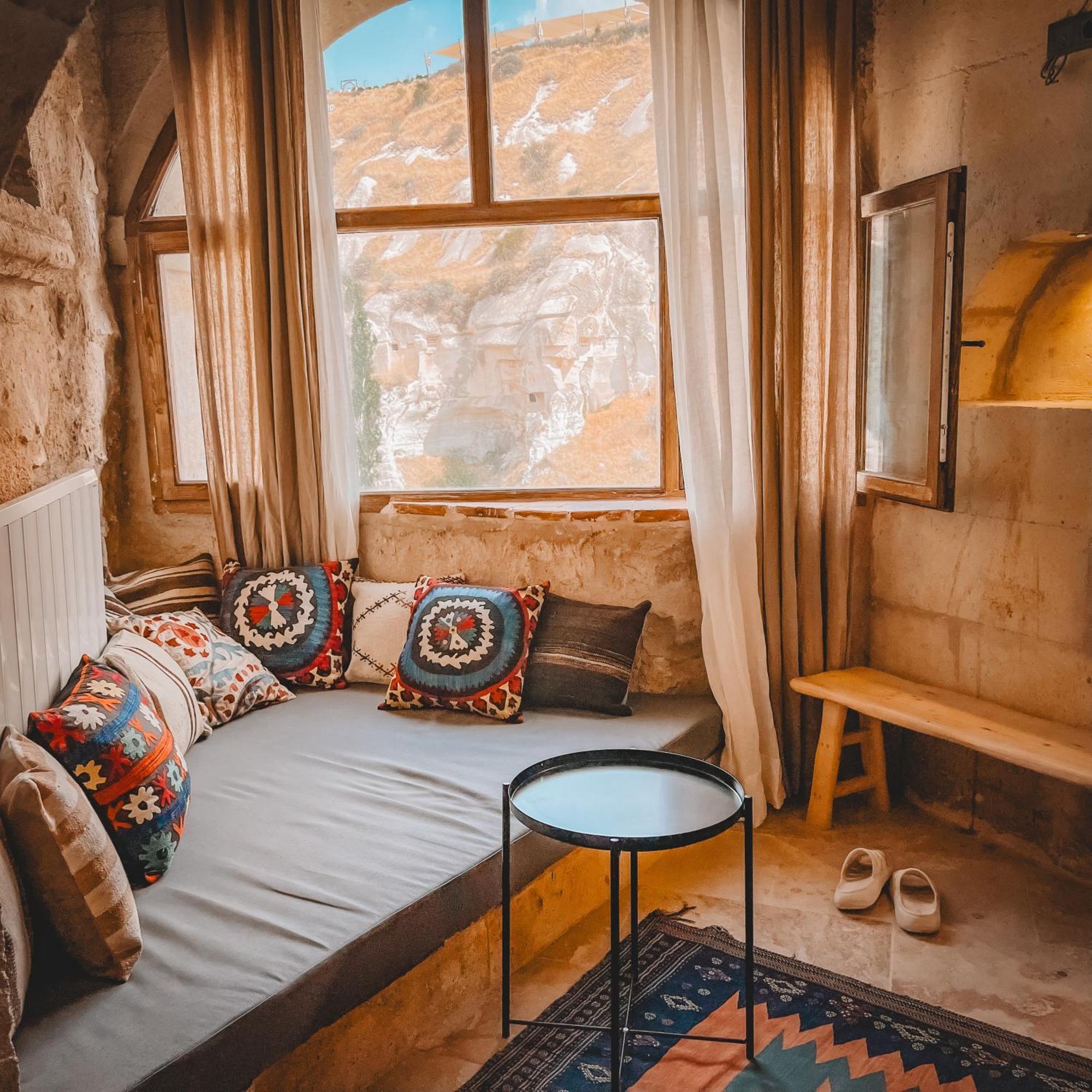 Potamia Cave Suites Ortahisar Екстериор снимка
