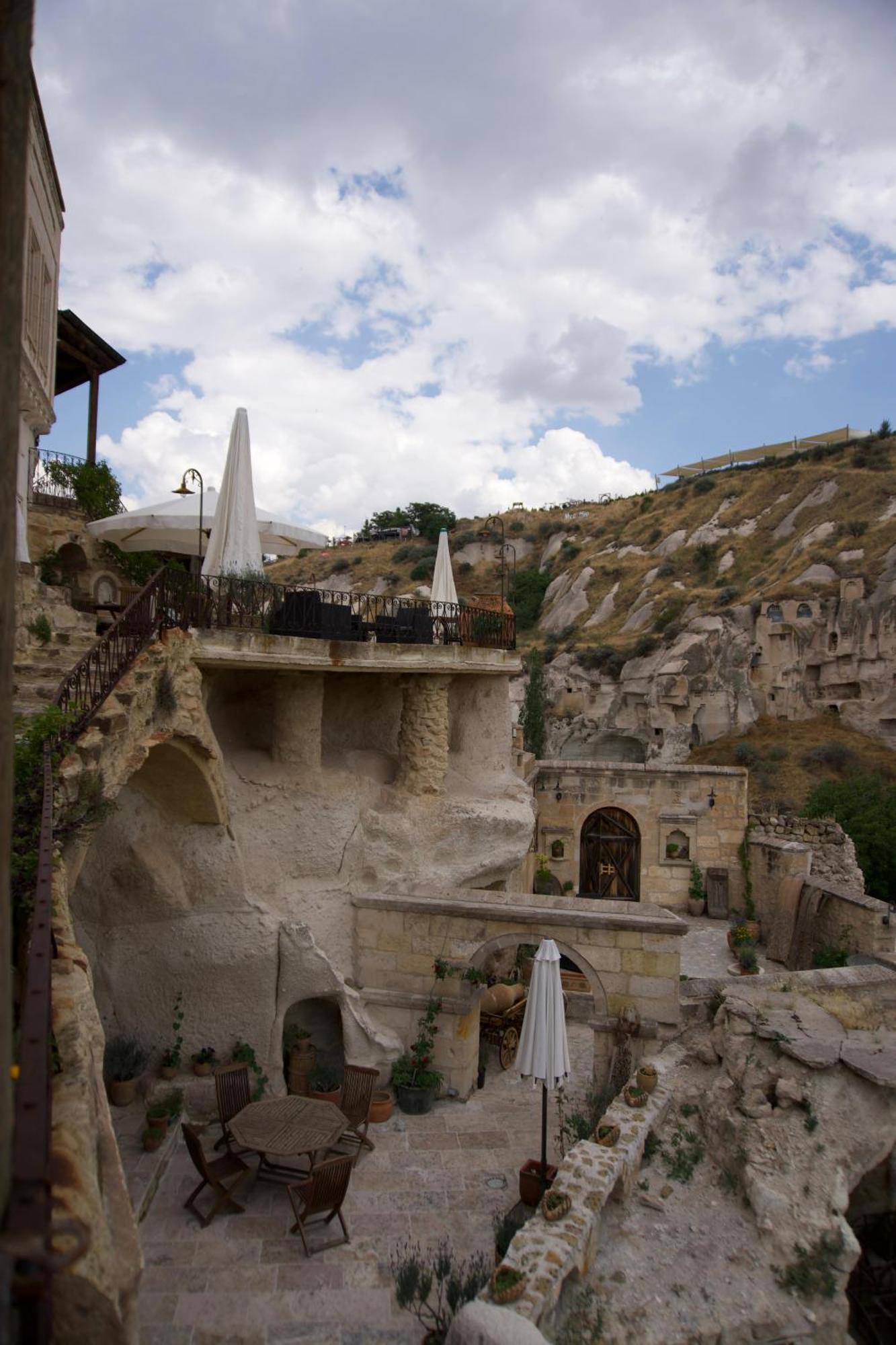 Potamia Cave Suites Ortahisar Екстериор снимка