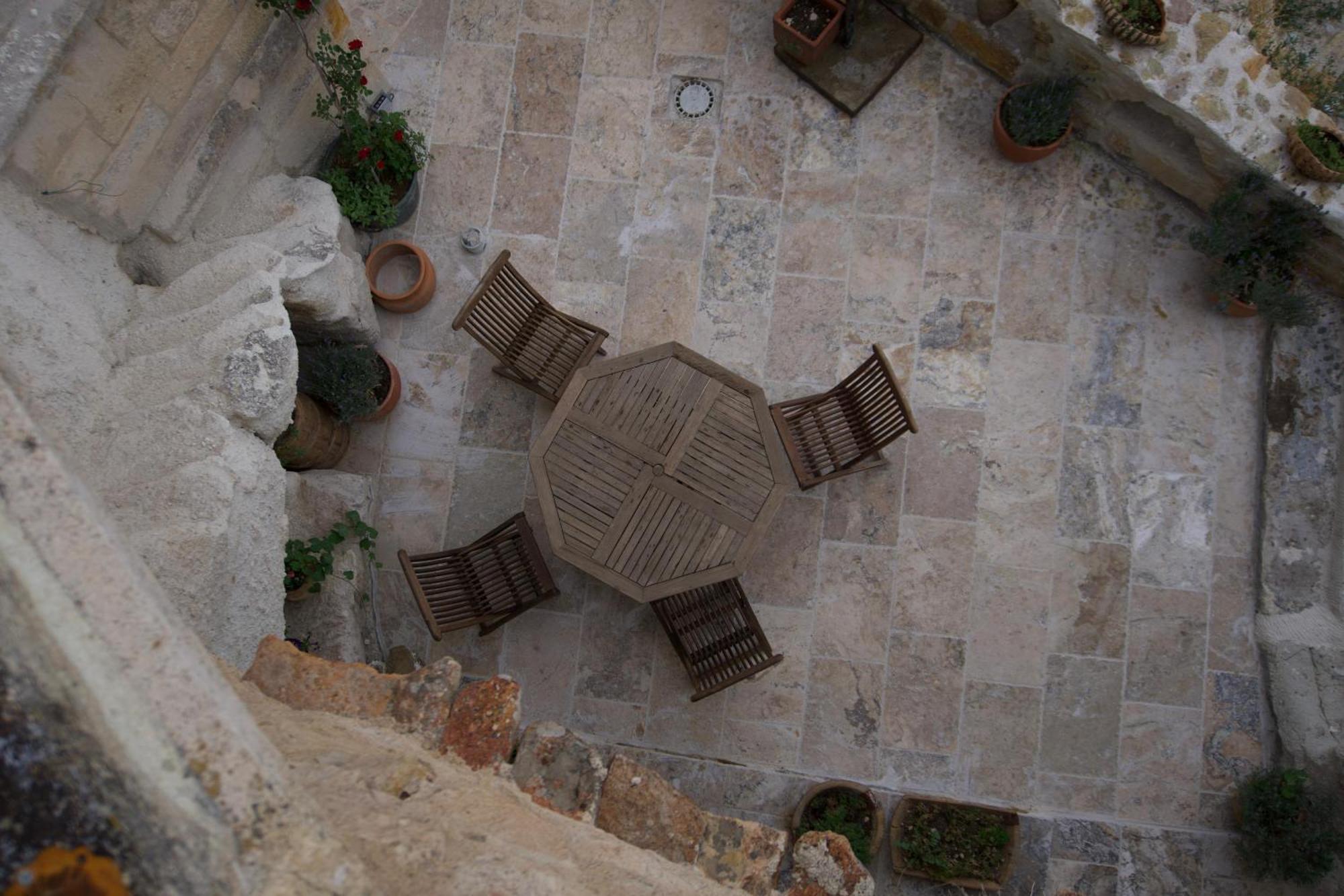 Potamia Cave Suites Ortahisar Екстериор снимка