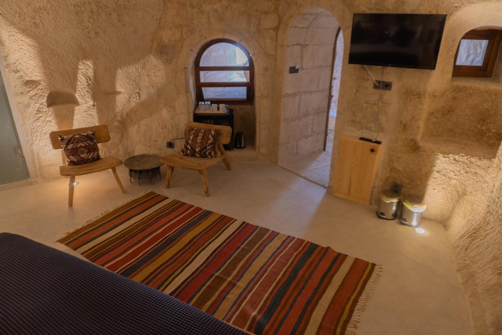 Potamia Cave Suites Ortahisar Екстериор снимка