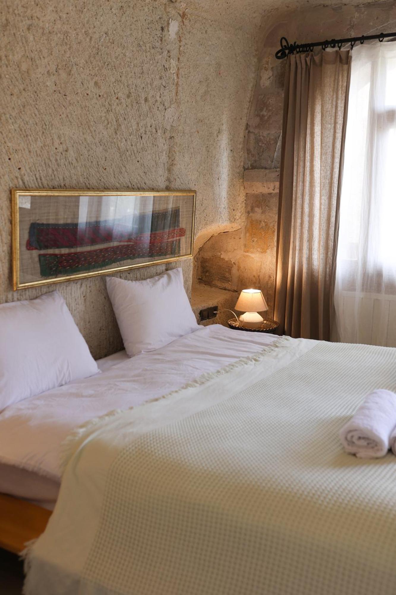 Potamia Cave Suites Ortahisar Екстериор снимка