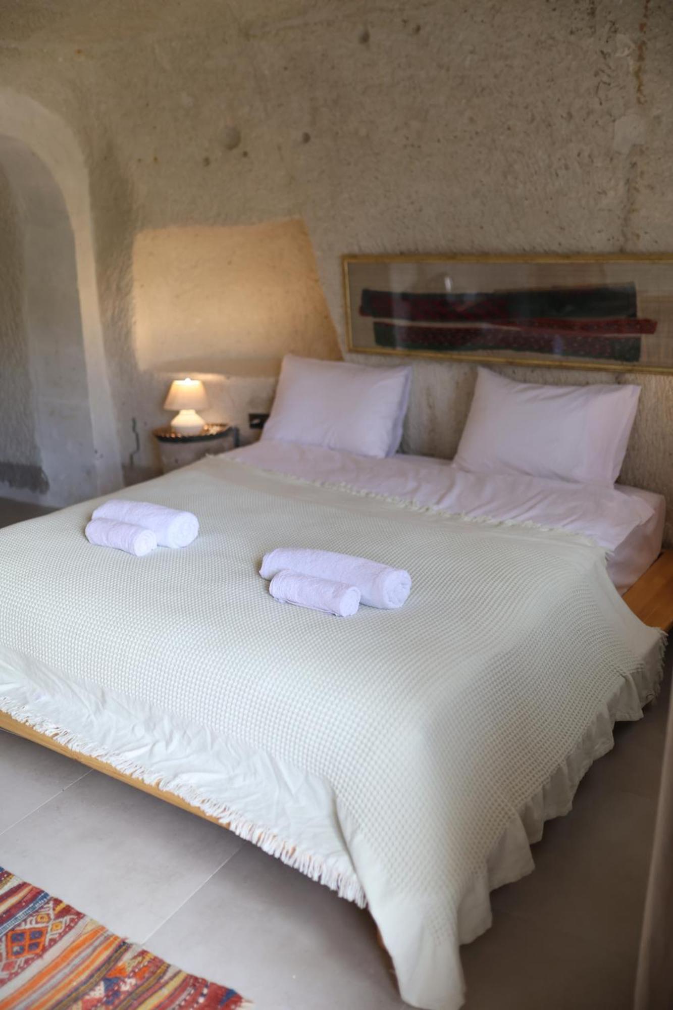 Potamia Cave Suites Ortahisar Екстериор снимка