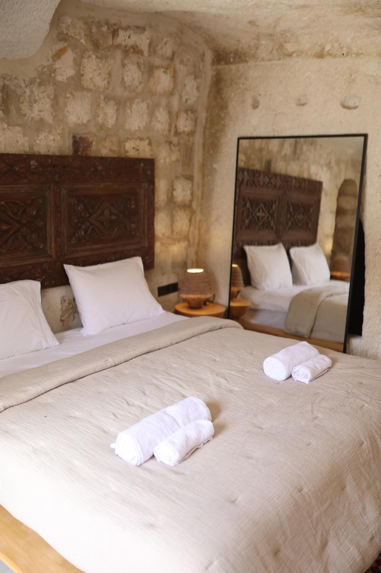 Potamia Cave Suites Ortahisar Екстериор снимка